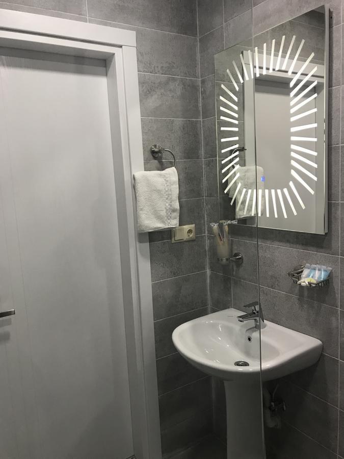 Aparthotel Selfie 巴统 外观 照片