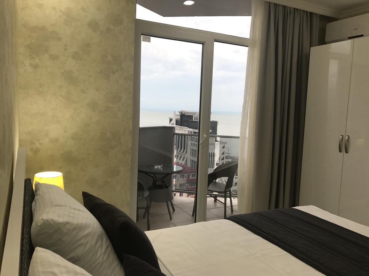 Aparthotel Selfie 巴统 外观 照片